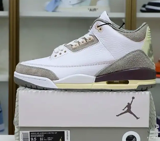 X 3 JORDAN WMNS AIR MANIÉRE 0402